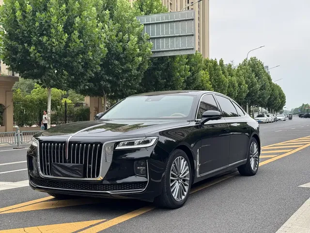 Hongqi H9 2023 Model 2.0T Smart Connect Flagship Edition