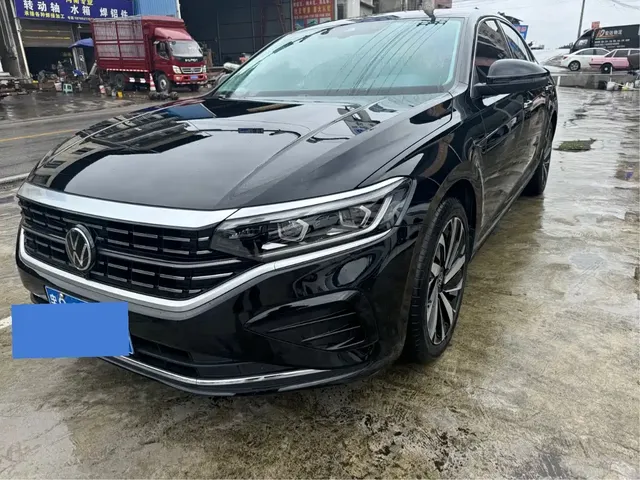 Volkswagen Passat 2023 330TSI Luxury Edition