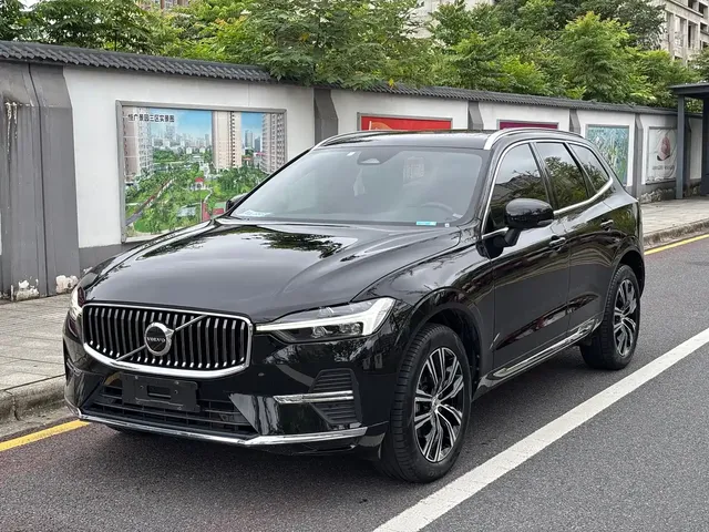 Volvo XC60 2022 B5 AWD Inscription