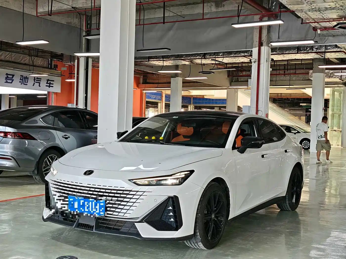 Changan UNI-V 2022 1.5T Excellence