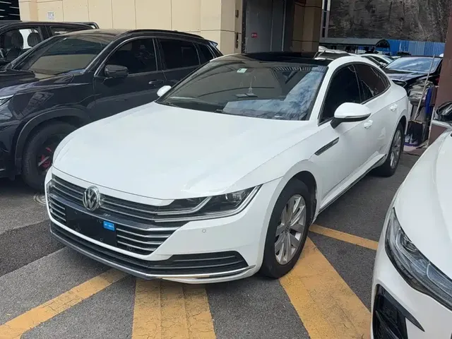 Volkswagen FAW-Volkswagen CC 2020 330TSI Elegance Version China VI