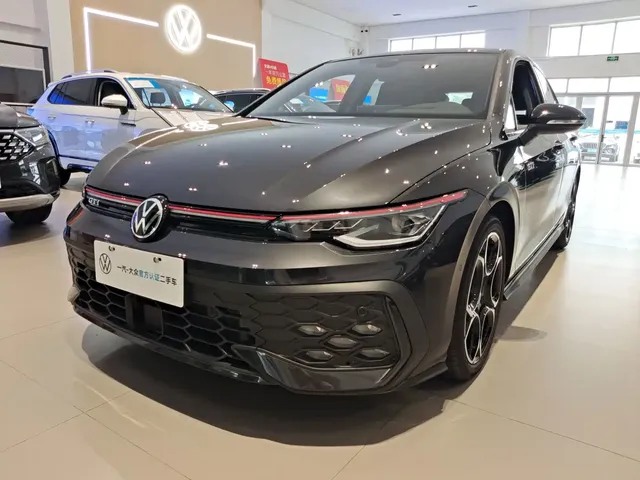 Volkswagen Golf GTI 2025 380TSI DSG GTI