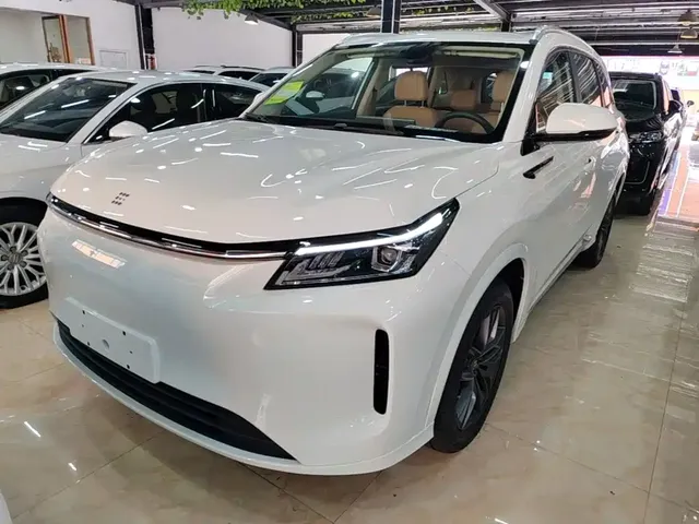 Landian E5 PLUS 2025 165km Long Range First Edition 7-seater