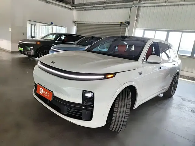 Li Auto L7 2025 Max Smart Renewal Edition
