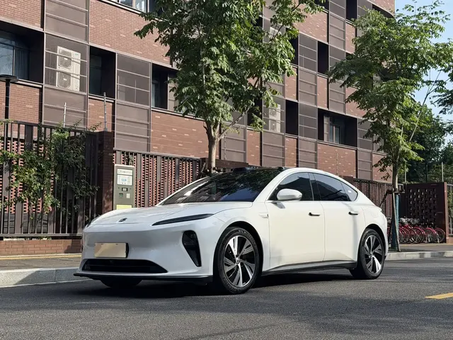 NIO ET5 2022 75kWh