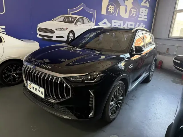 Jetour X70 PLUS 2023 1.5T DCT Warrior PLUS 5-seater