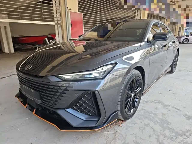 Changan UNI-V 2022 2.0T Sharp Speed Edition