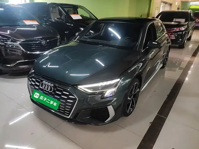 Audi A3 2023 Facelift Sportback 35 TFSI Fashion Sport