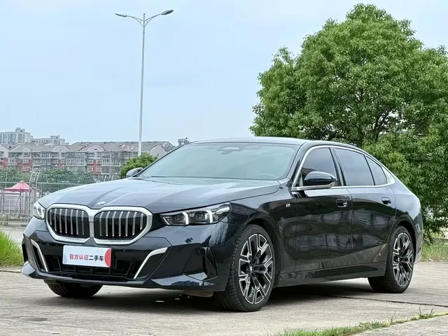 BMW 5 Series 2024 530Li Premium M Sport Package