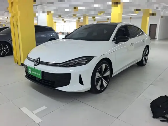Volkswagen Lamando 2025 Model Lamando L 2.0T GTS Basic