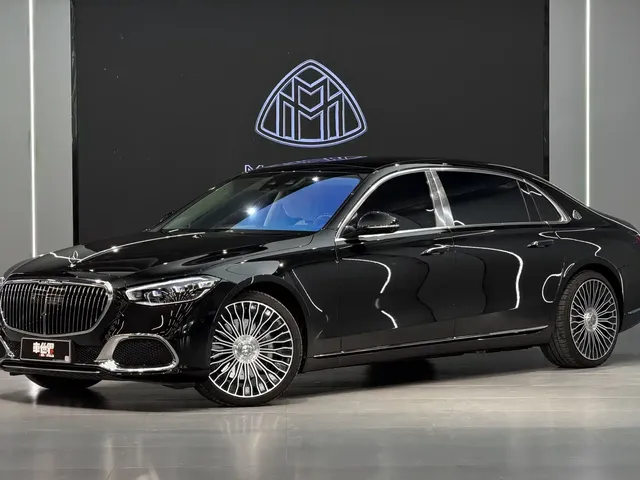 Mercedes-Benz Maybach S-Class 2023 S 580 4MATIC