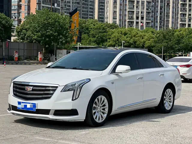 Cadillac XTS 2018 28T Technology