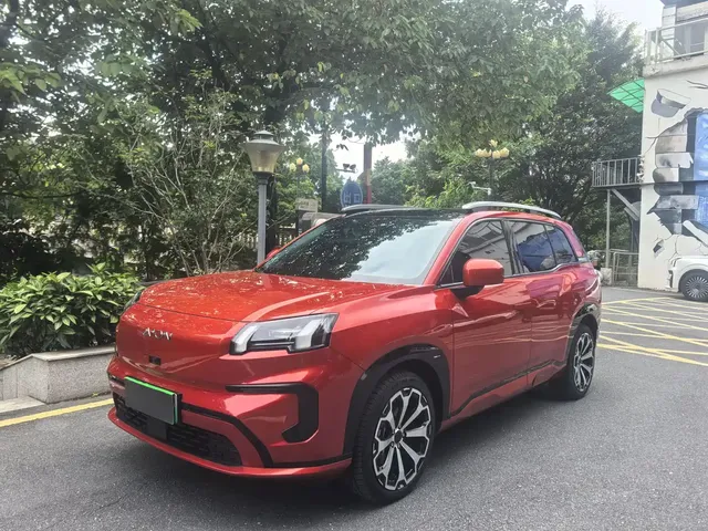 Aion V 2024 Aion T-Rex 650 Smart Premium Edition
