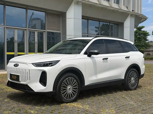 Chery Fengyun T9 2024 120 Long Range Luxury 5-seater NMC