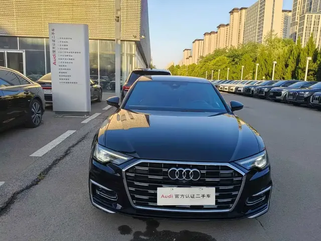 Audi A6L 2023 45 TFSI Premium Selection Dynamic