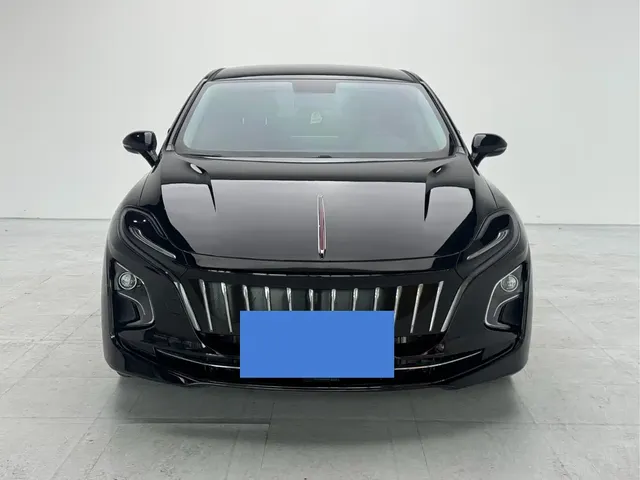 Hongqi E-QM5 2023 620km PLUS