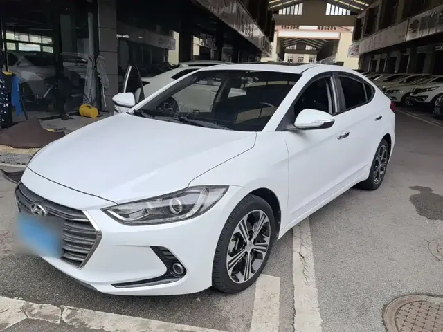 Hyundai Elantra 2018 1.4T DCT Dynamic·Vitality Model