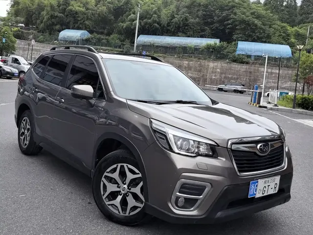 Subaru Forester 2019 2.0i Luxury Edition EyeSight
