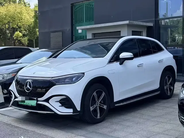 Mercedes-Benz EQE 2025 500 4MATIC Pioneer