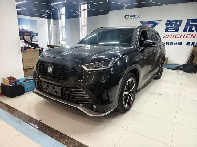 Toyota Crown Kluger 2023 2.5L HEV AWD Premium Edition