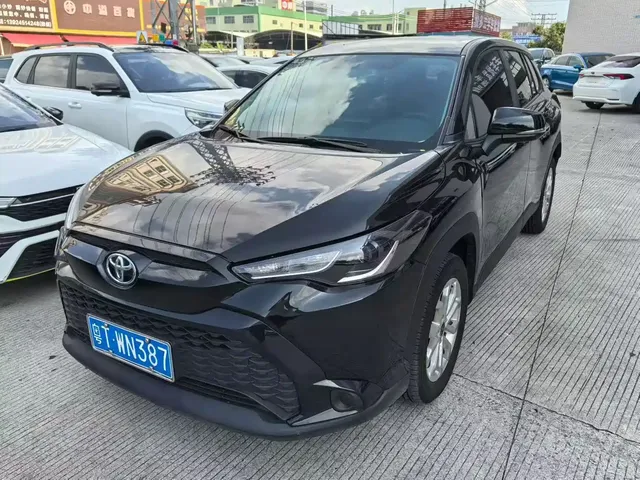 Toyota Frontlander 2024 2.0L CVT Luxury Edition