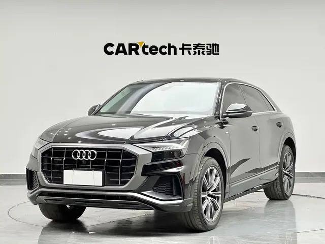 Audi Q8 2022 45 TFSI Luxury Dynamic