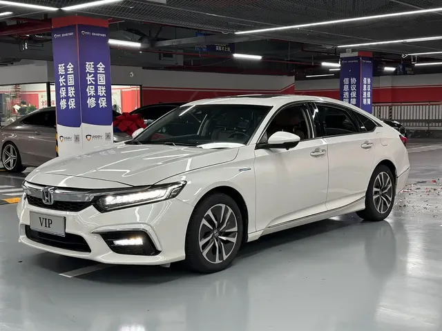 Honda Inspire 2019 Sharp Hybrid 2.0L Pure Elegance China VI