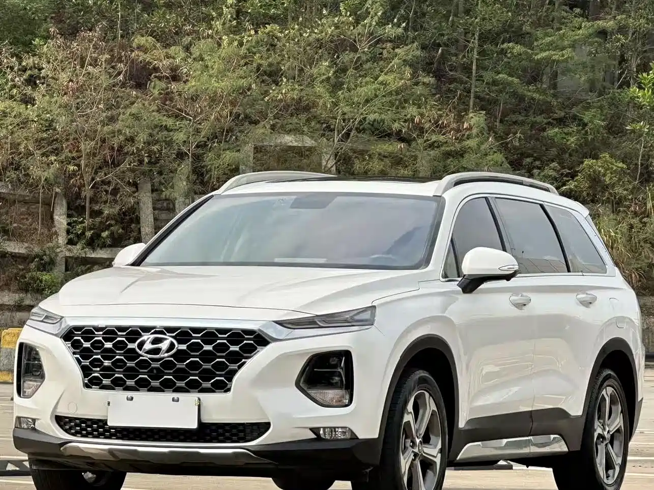 Hyundai Santa Fe 2019 Model 380 TGDi GLS Automatic 2WD Luxury Version China V