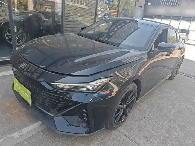 Changan UNI-V 2022 1.5T Sport Edition
