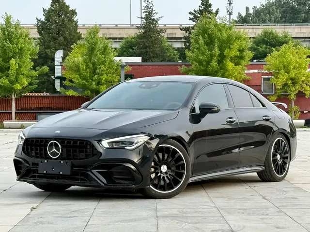 Mercedes-Benz CLA AMG 2021 AMG CLA 35 4MATIC