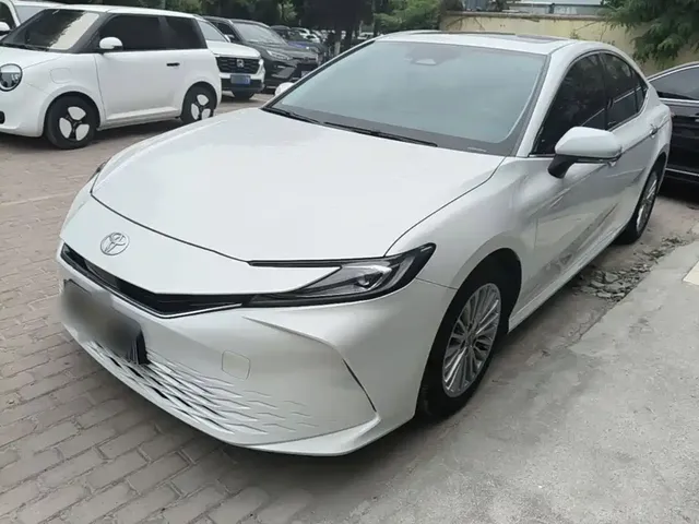 Toyota Camry 2024 2.0GVP Luxury Edition