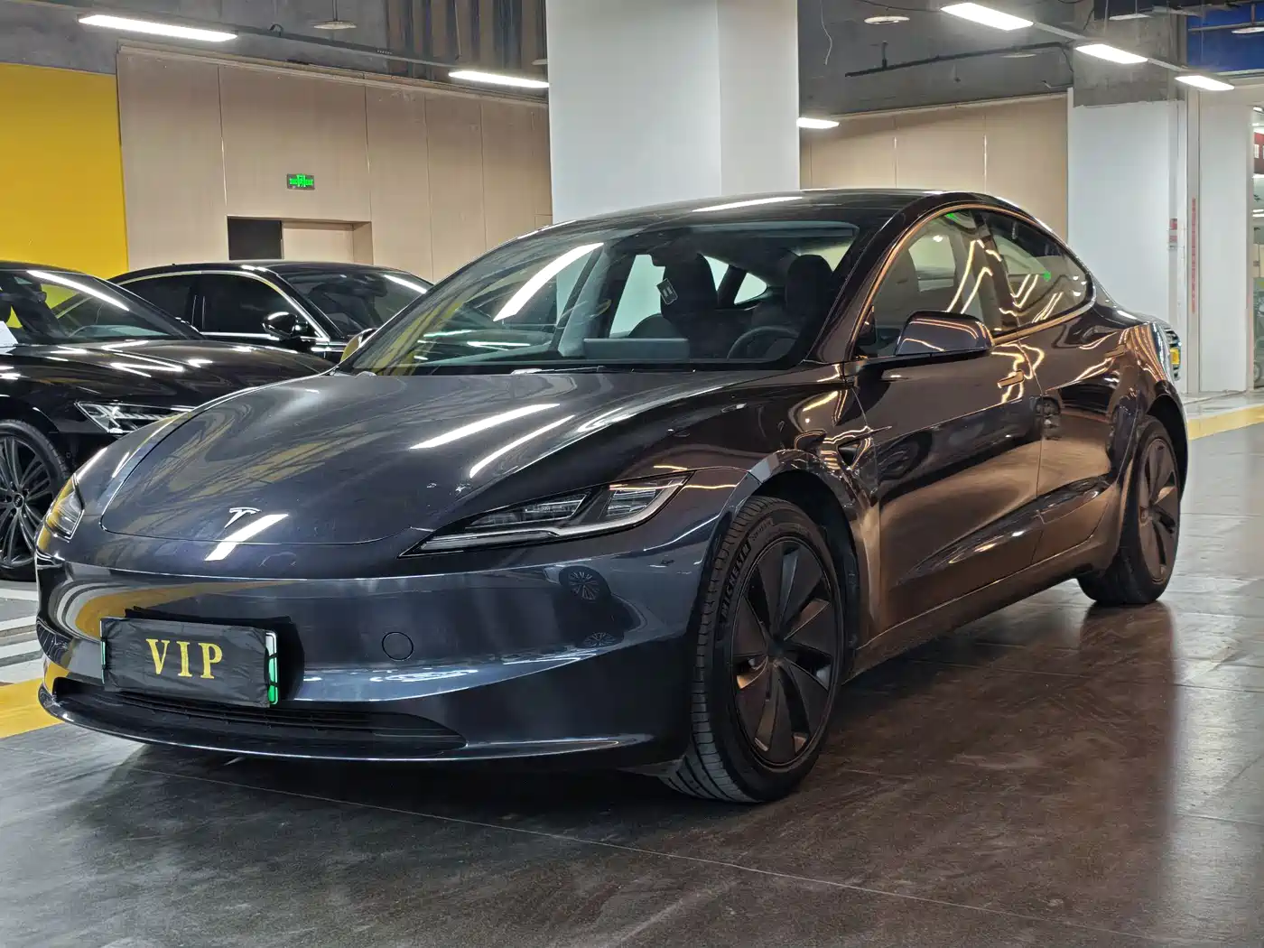 Tesla Model 3 2023 Rear-Wheel Drive
