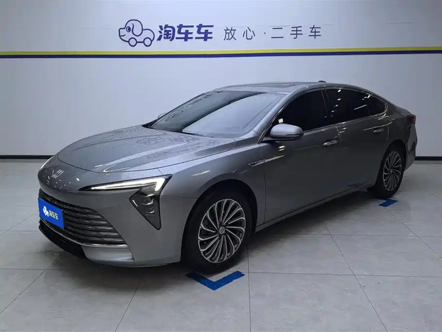 Buick LaCrosse 2023 28T Premium Edition