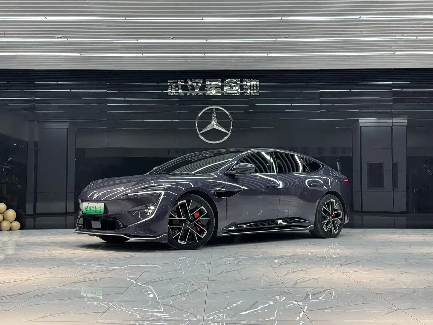 Avatr 12 2023 650 Triple Laser AWD Performance Edition