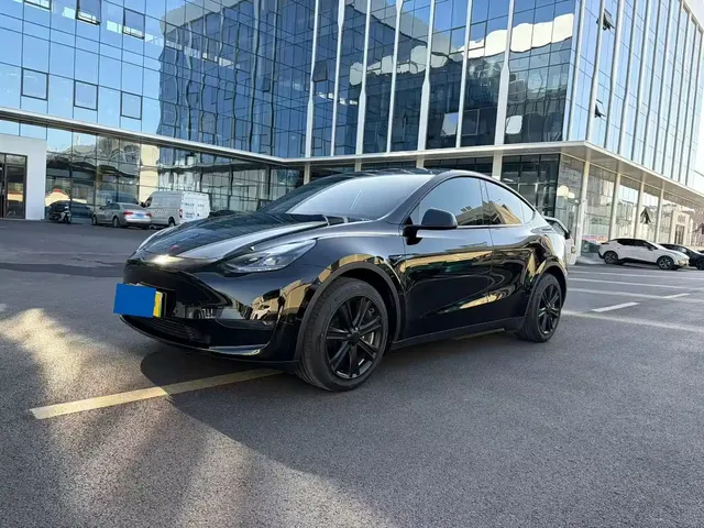 Tesla Model Y 2022 Facelift Long Range All-Wheel Drive Version