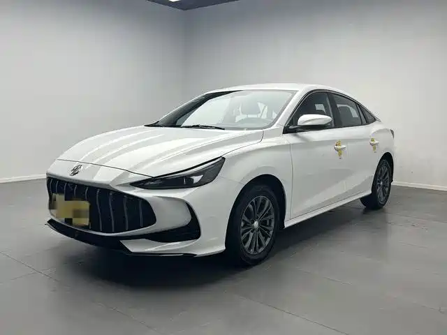 MG 5 2025 180DVVT Global Pioneer Edition