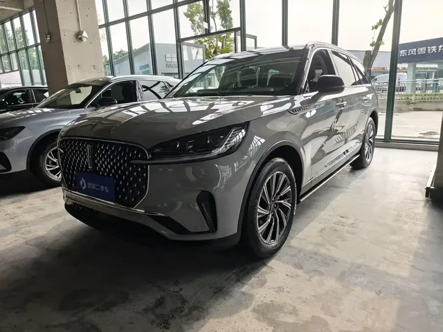 Lincoln Aviator 2024 3.0T V6 AWD Elegance Edition 6-Seater