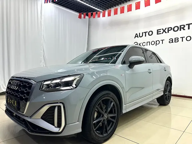Audi Q2L 2022 35 TFSI Fashion Elegance