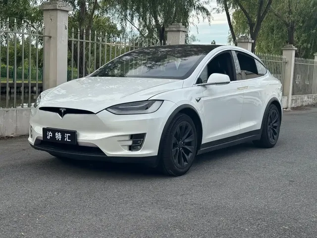 Tesla Model X 2019 Long Range Version
