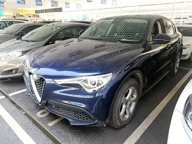 Alfa Romeo Stelvio 2017 2.0T 200HP Elite