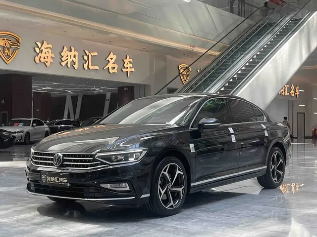 Volkswagen Magotan 2025 Model Public Edition 280TSI DSG Luxury