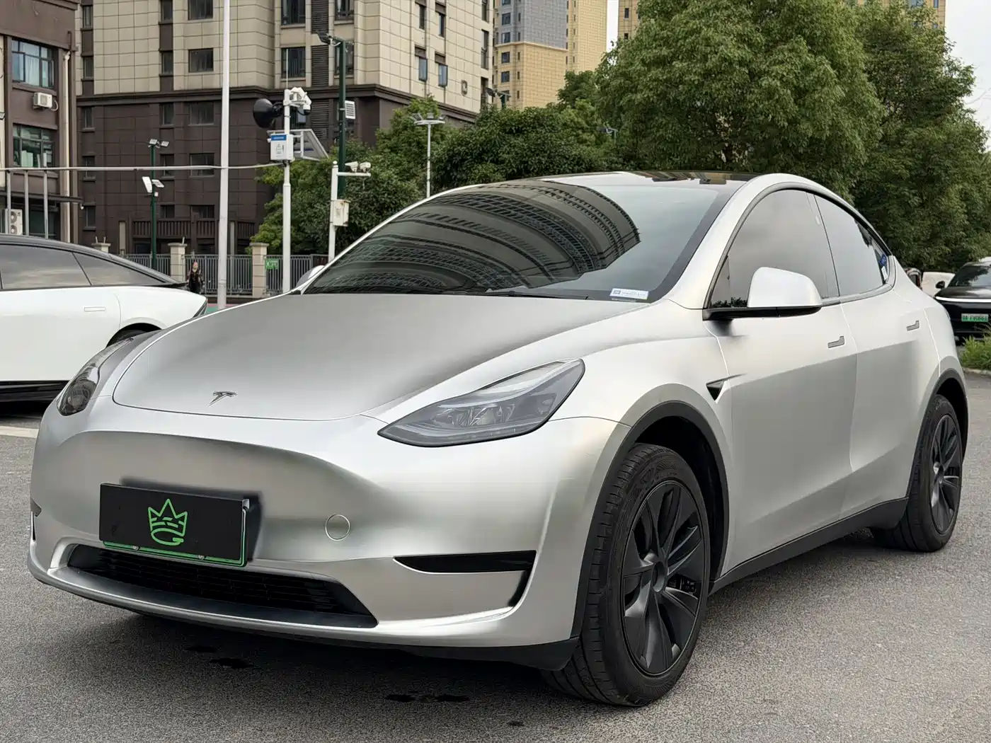 Tesla Model Y 2024 Rear-Wheel Drive Version