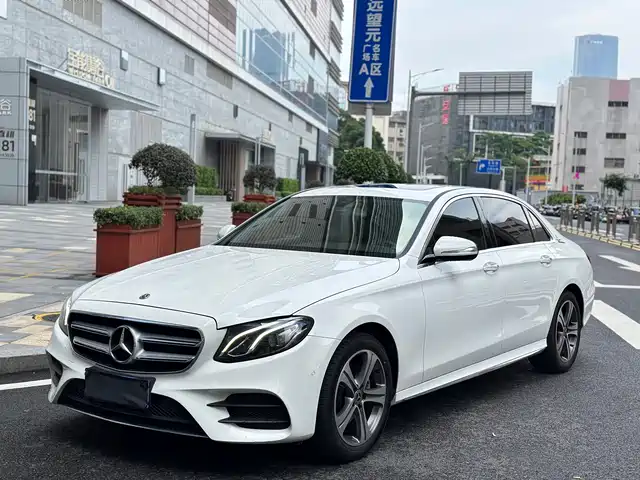 Mercedes-Benz E-Class 2019 E 200 L Sport