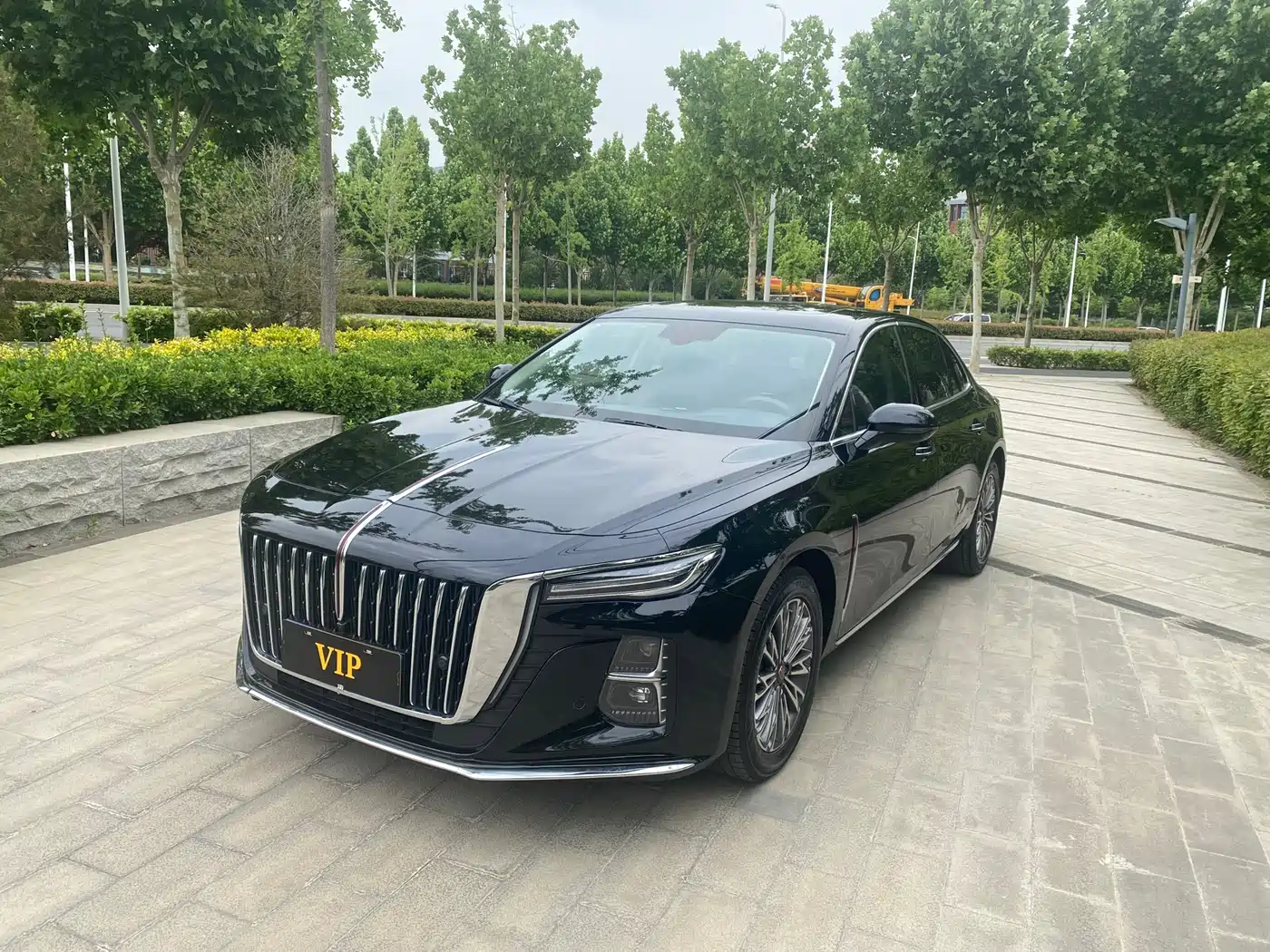 Hongqi H5 2023 1.5T DCT Smart Connect Flag Rhythm