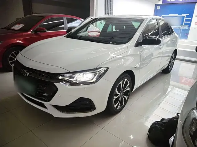 Chevrolet Monza 2019 RS 330T Auto Smooth Edition China VI