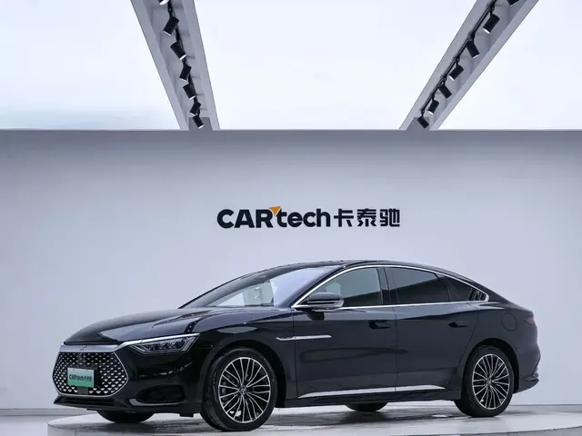BYD Han 2022 DM-i 121KM Prestige