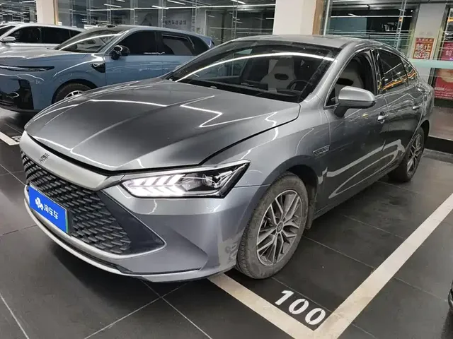 BYD Qin PLUS 2023 Champion Edition DM-i 120KM Leading Type