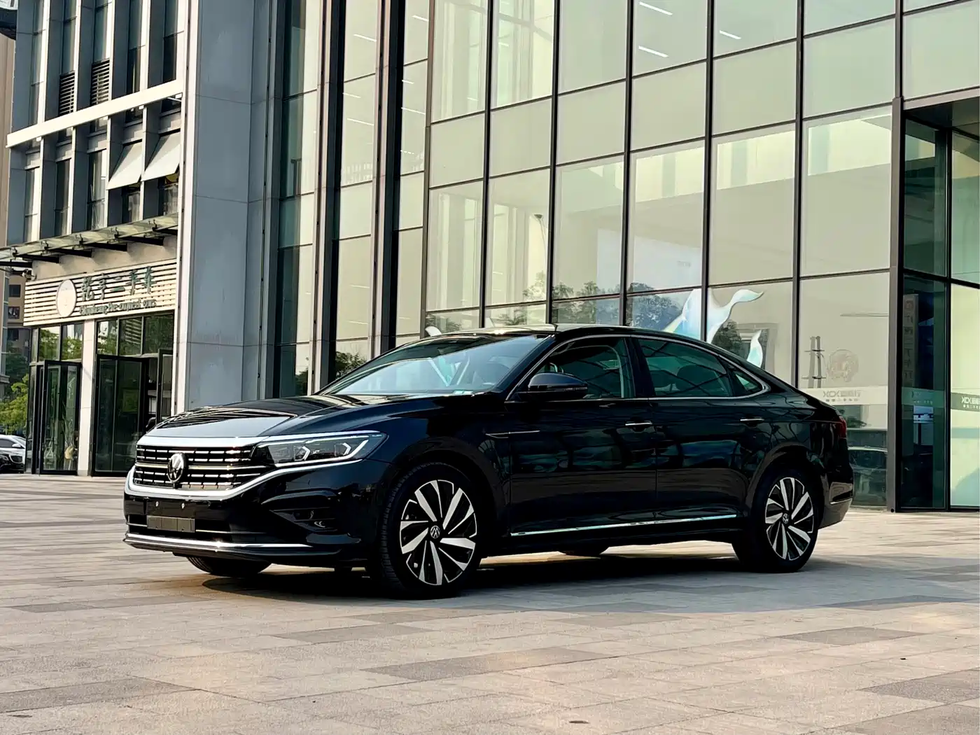 Volkswagen Passat 2024 380TSI Dragon Glory Edition