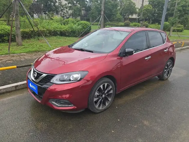 Nissan Tiida 2021 1.6L CVT Intelligent Premium Edition
