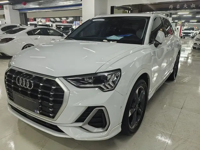 Audi Q3 2022 35 TFSI Fashion Dynamic